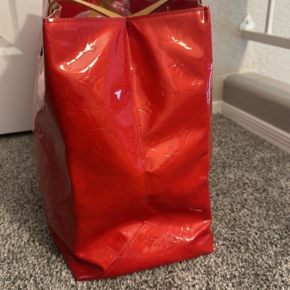 Louis Vuitton Travel Bag - Picture 5 of 16